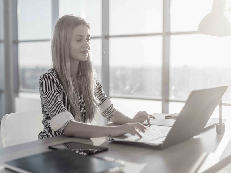 Premium VPS features, Global Data Centers, Hihh Security, Snapshot Backups, Fastest Services, Up-to-date Equipment, Volume, and Load Balancers